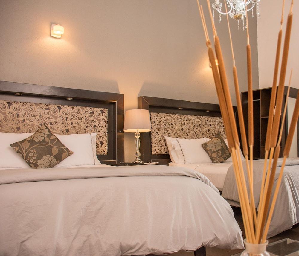 M Hoteles Concepto Morelia Exterior foto